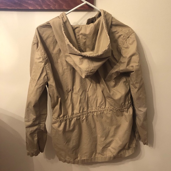 Michael Kors Cinched waist jacket with hood - Picture 3 of 8